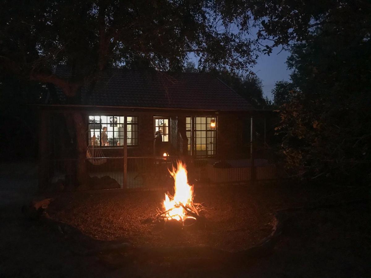 Hello Kruger Hideaway Cottage & Skilpad Studio Марлот Парк Екстериор снимка