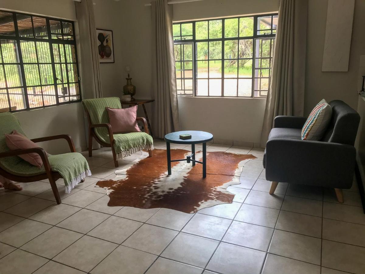 Hello Kruger Hideaway Cottage & Skilpad Studio Марлот Парк Екстериор снимка